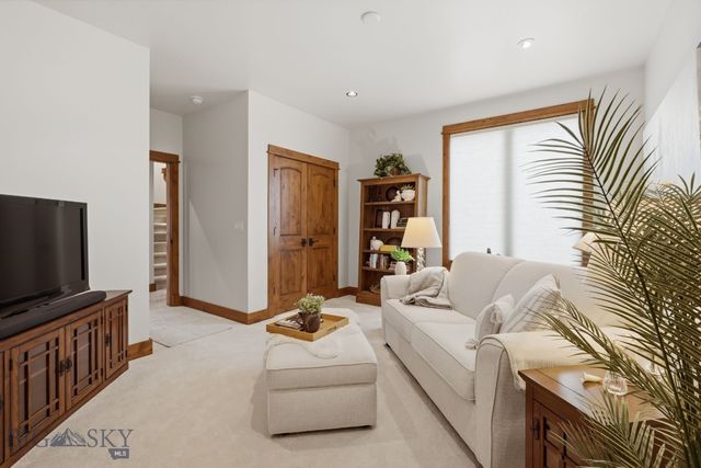 515 Black Bull Trail, Bozeman, MT 59718