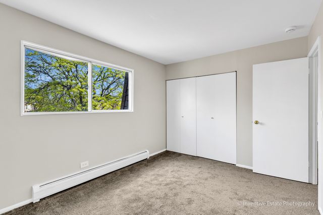 2506 Algonquin Road 18, Rolling Meadows, IL 60008