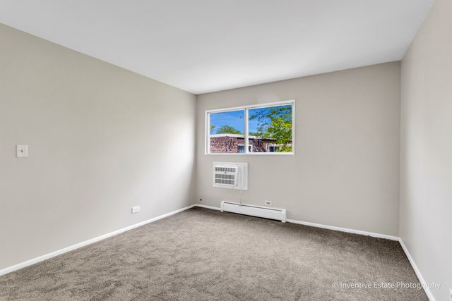 2506 Algonquin Road 18, Rolling Meadows, IL 60008