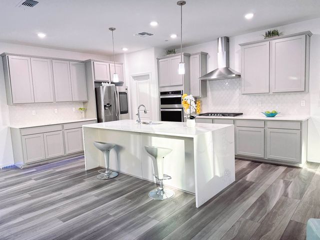 209 Brush Creek Dr, Brentwood, CA 94513