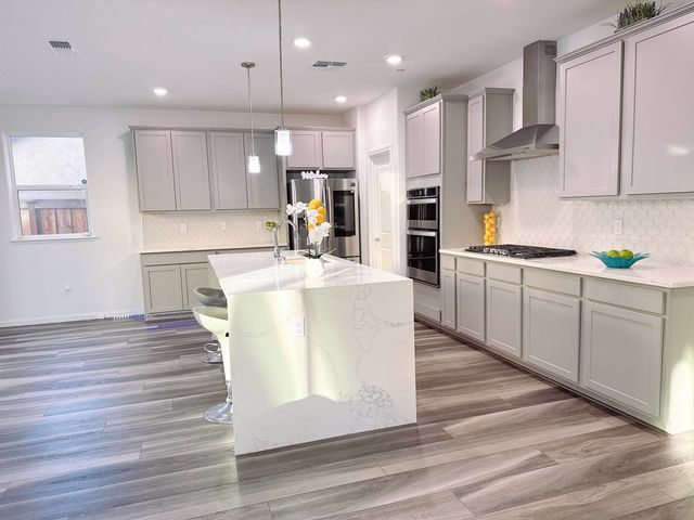 209 Brush Creek Dr, Brentwood, CA 94513