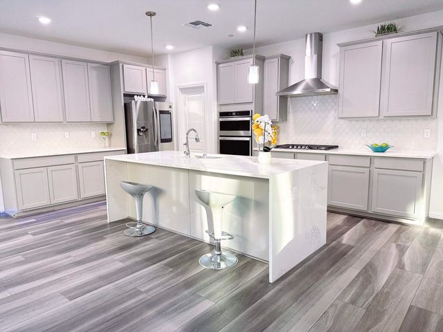 209 Brush Creek Dr, Brentwood, CA 94513