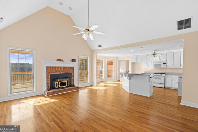 955 Mocassin Gap Road, Locust Grove, GA 30248