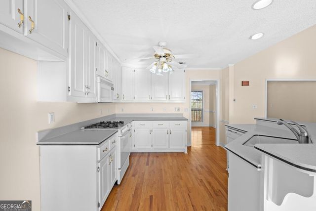 955 Mocassin Gap Road, Locust Grove, GA 30248