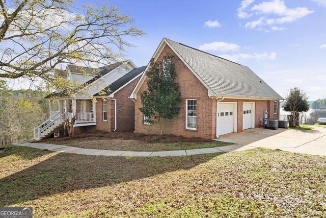 955 Mocassin Gap Road, Locust Grove, GA 30248