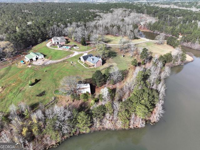 955 Mocassin Gap Road, Locust Grove, GA 30248