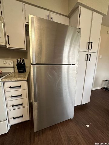 11703 Spring Mont, San Antonio, TX 78249