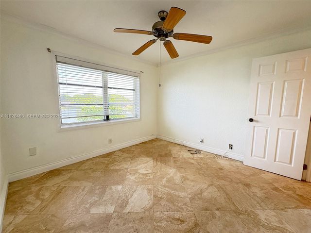 422 Lakeside Dr 239, Margate, FL 33063