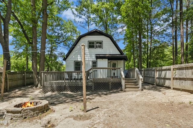 238 E Vance, Zebulon, NC 27597