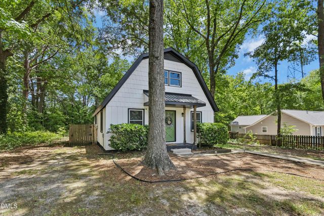 238 E Vance, Zebulon, NC 27597
