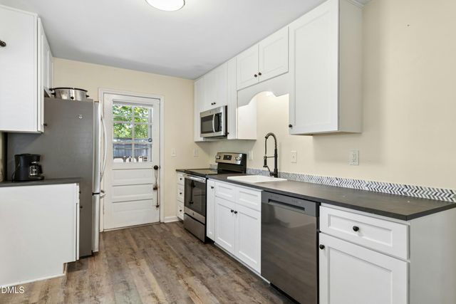 238 E Vance, Zebulon, NC 27597