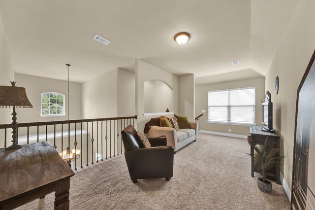 2002 Lindentree Drive, Weatherford, TX 76086