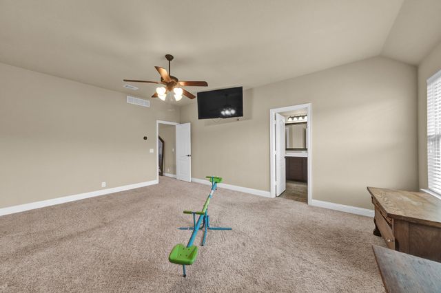 2002 Lindentree Drive, Weatherford, TX 76086