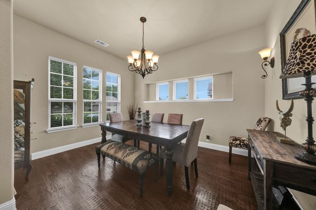 2002 Lindentree Drive, Weatherford, TX 76086