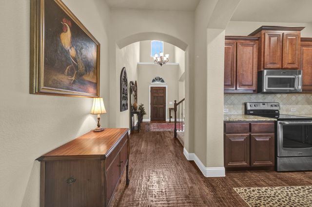 2002 Lindentree Drive, Weatherford, TX 76086