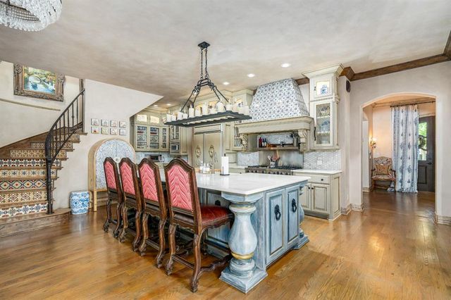 1225 Blue Wister Cove, Edmond, OK 73013