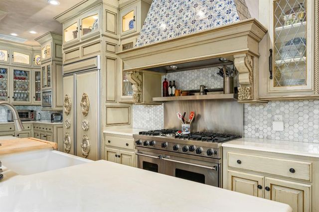 1225 Blue Wister Cove, Edmond, OK 73013