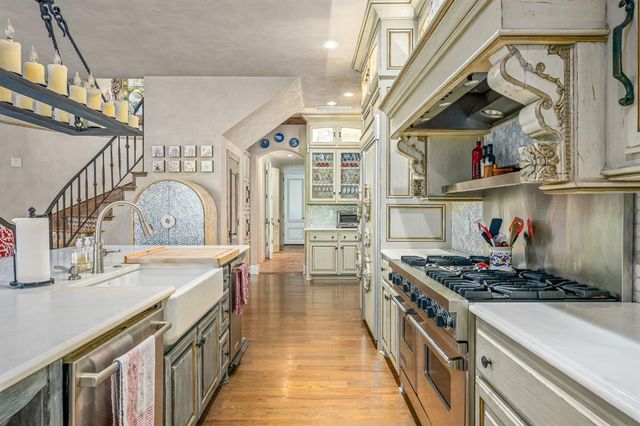 1225 Blue Wister Cove, Edmond, OK 73013