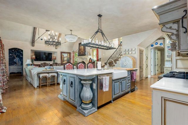 1225 Blue Wister Cove, Edmond, OK 73013