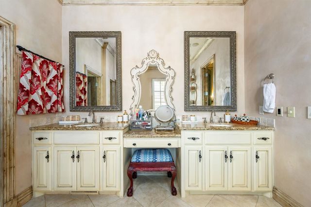 1225 Blue Wister Cove, Edmond, OK 73013