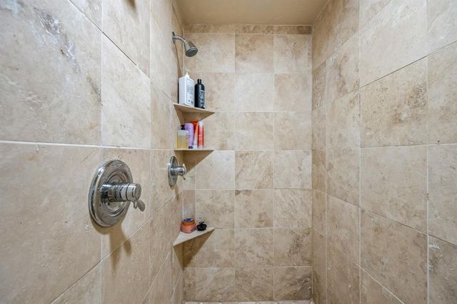 1225 Blue Wister Cove, Edmond, OK 73013