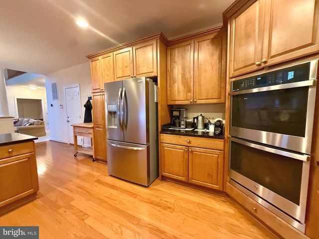 24331 BROAD CREEK DR, Hollywood, MD 20636