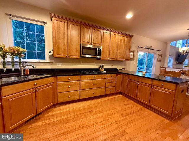 24331 BROAD CREEK DR, Hollywood, MD 20636