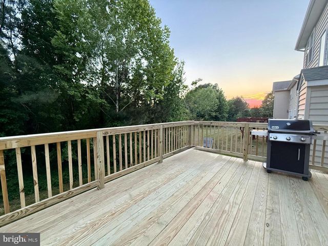 24331 BROAD CREEK DR, Hollywood, MD 20636