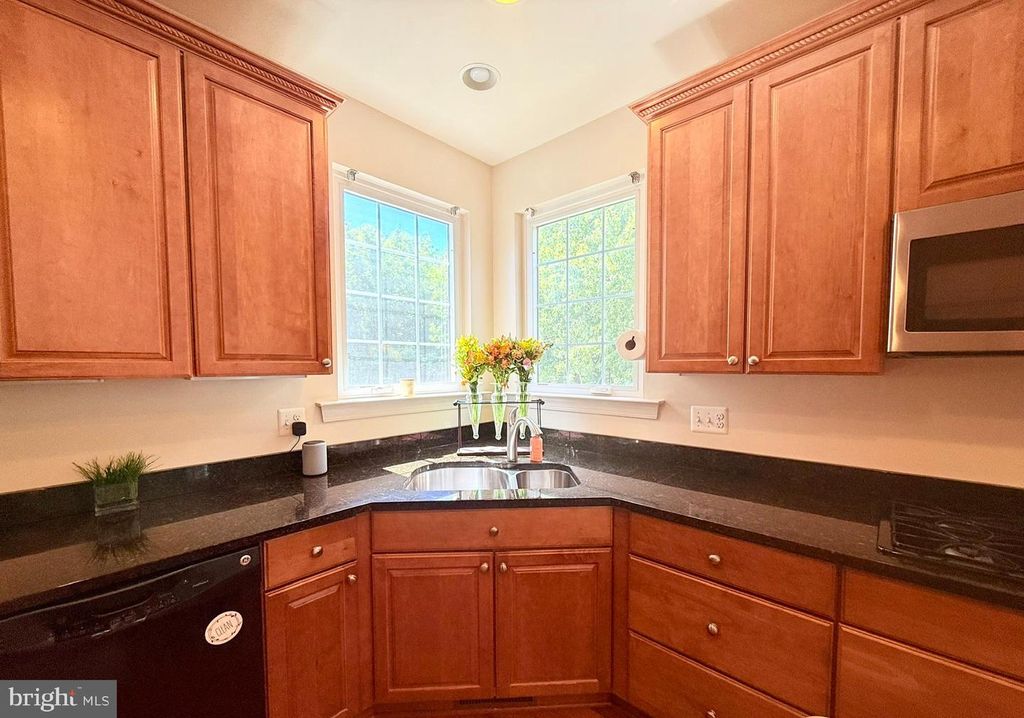 Image 18 of property listing at 24331 BROAD CREEK DR, Hollywood, MD 20636
