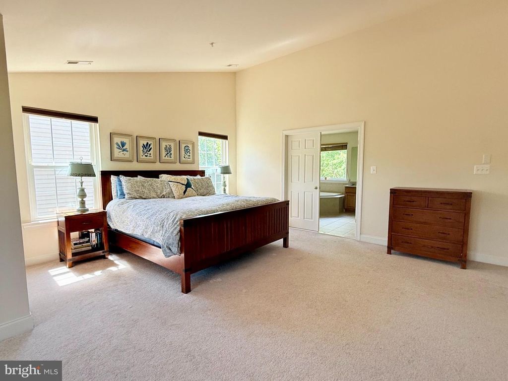 Image 23 of property listing at 24331 BROAD CREEK DR, Hollywood, MD 20636