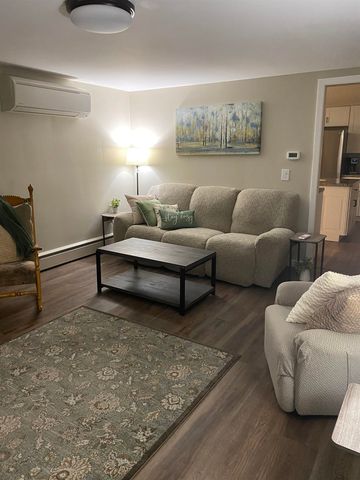 322 French Road, Henniker, NH 03242