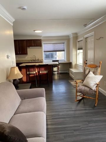 322 French Road, Henniker, NH 03242