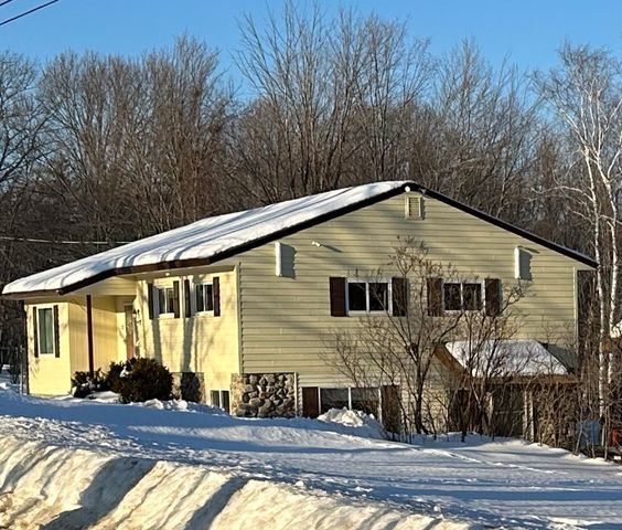 322 French Road, Henniker, NH 03242