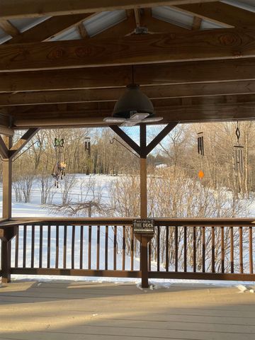 322 French Road, Henniker, NH 03242