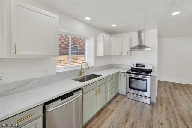 2802 Barrel Cactus Drive, Henderson, NV 89074