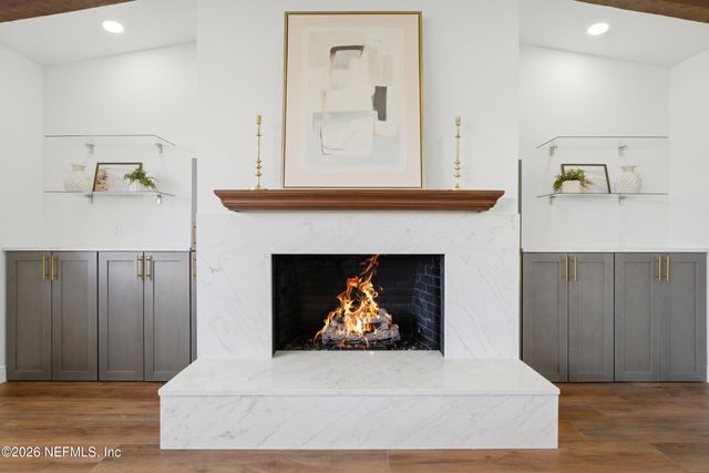 10042 LAKE LAMAR Court, Jacksonville, FL 32256