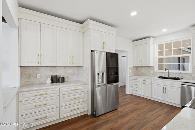 10042 LAKE LAMAR Court, Jacksonville, FL 32256