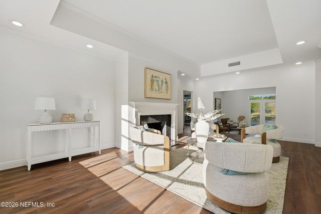 10042 LAKE LAMAR Court, Jacksonville, FL 32256