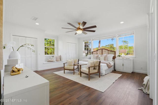 10042 LAKE LAMAR Court, Jacksonville, FL 32256