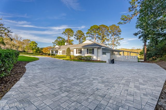 10042 LAKE LAMAR Court, Jacksonville, FL 32256