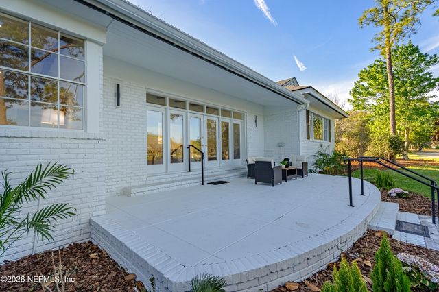 10042 LAKE LAMAR Court, Jacksonville, FL 32256