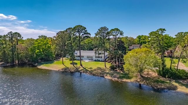 10042 LAKE LAMAR Court, Jacksonville, FL 32256