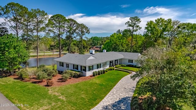 10042 LAKE LAMAR Court, Jacksonville, FL 32256