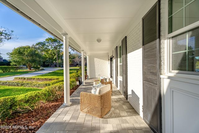 10042 LAKE LAMAR Court, Jacksonville, FL 32256