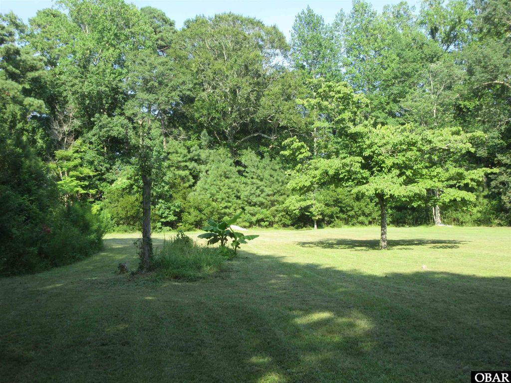 Image 22 of property listing at 182 Will Poyner Lane, Barco, NC 27917