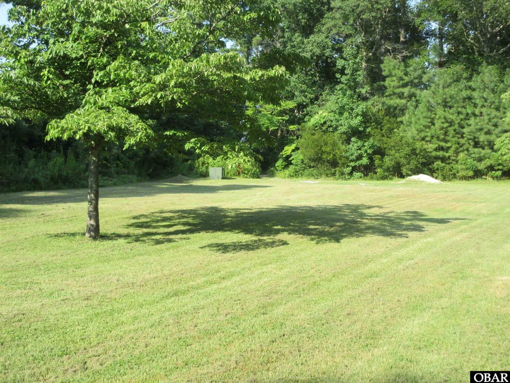 Image 35 of property listing at 182 Will Poyner Lane, Barco, NC 27917