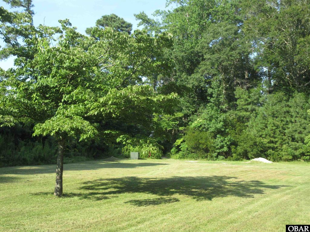 Image 36 of property listing at 182 Will Poyner Lane, Barco, NC 27917