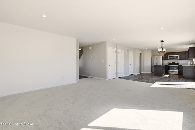 123 Eagles Crest Ct, Mt Washington, KY 40047