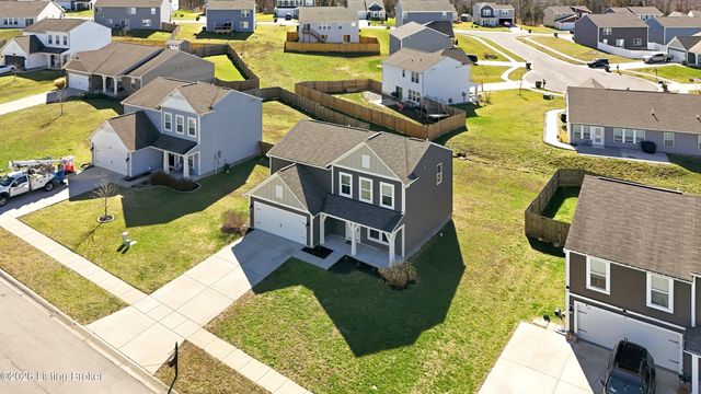 123 Eagles Crest Ct, Mt Washington, KY 40047