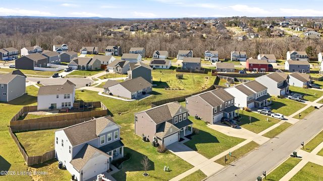 123 Eagles Crest Ct, Mt Washington, KY 40047